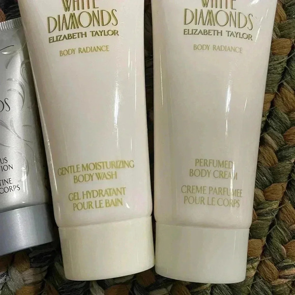 Elizabeth Taylor White Diamonds Brilliant White Diamond Lotion Lot of 3 - Picture 3 of 6